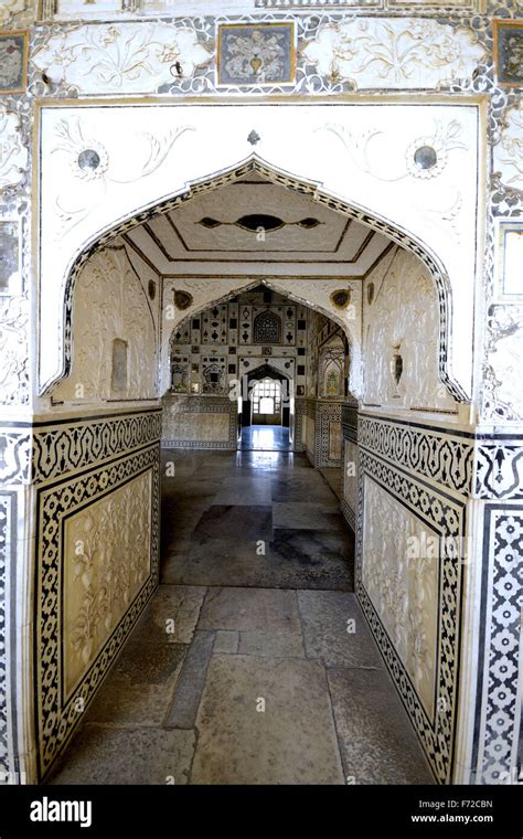 Sheesh mahal amer fort hi-res stock photography and images - Alamy