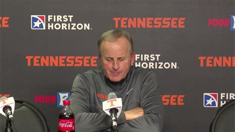 Rick Barnes Reacts To Vols Win Over Texas Aandm Tennessee Basketball Youtube