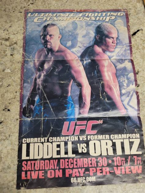 Lot Ufc Chuck Liddell The Iceman Vs Tito Ortiz The