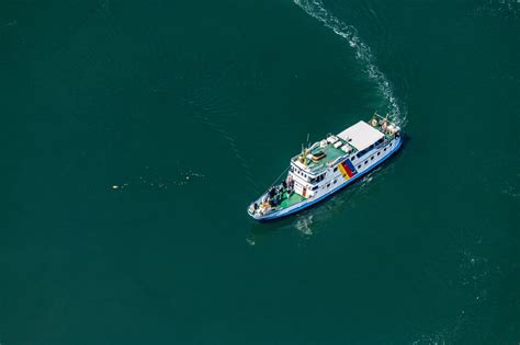 Luftbild Wittdün auf Amrum Passagier und Fahrgastschiff Hauke Hain