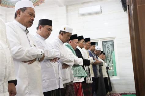 Pejabat Pemprov Dan Pimpinan Ormas Islam Doakan Gubernur Kalteng Di