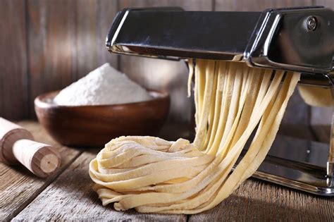 Pasta Fresca Senza Uova La Ricetta Della Pasta Acqua E Farina