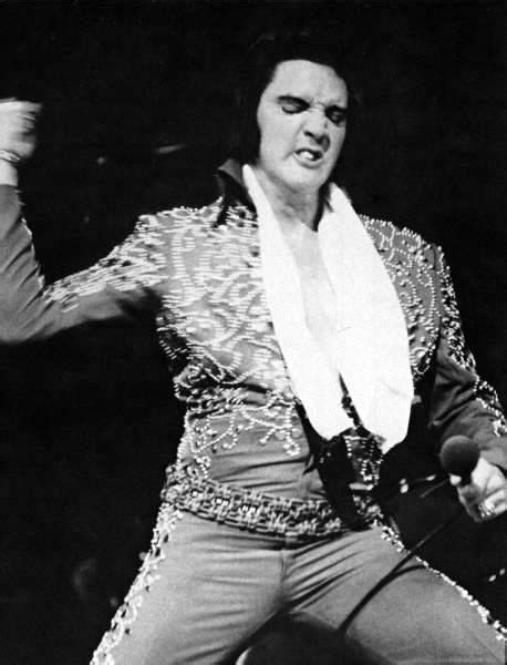 Elvis Presley Closing Show Las Vegas September 4 1972 Suit Lucky Suit Aka Blue Swirl