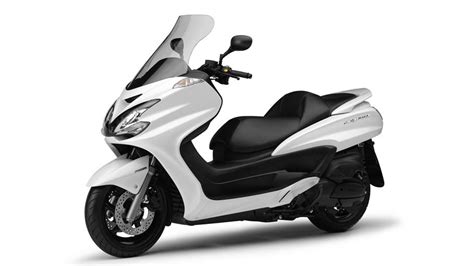 YAMAHA Majesty 400 (2012-2013) Specs, Performance & Photos - autoevolution