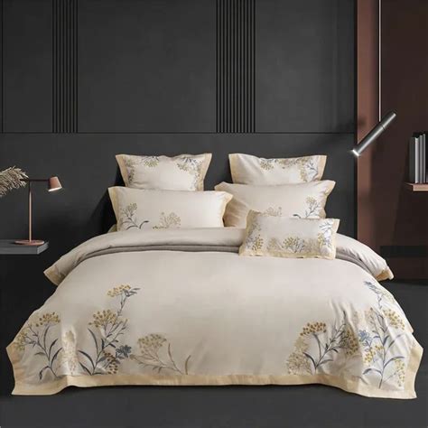 Pinupgreen Luxury 60s Egyptian Cotton Embroidered Bedding Set For King