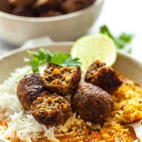 Lentil Meatballs In Curry Sauce Vibrant Plate