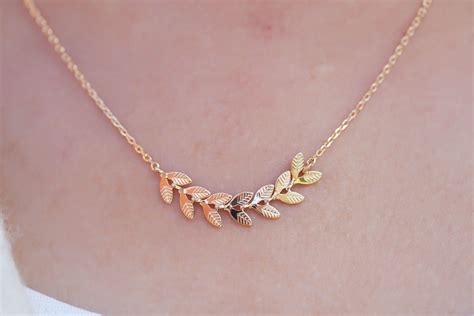 Fishbone Necklace Fishbone Chain Friendship Necklace 16k Etsy