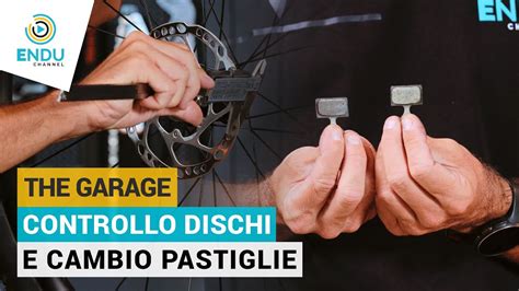 Come Cambiare Le Pastiglie E Controllare L Usura Del Disco Youtube