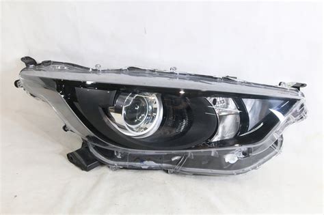 Reflektor Lampa zwykła soczewka Europa Oryginal Toyota Yaris IV 4 2020