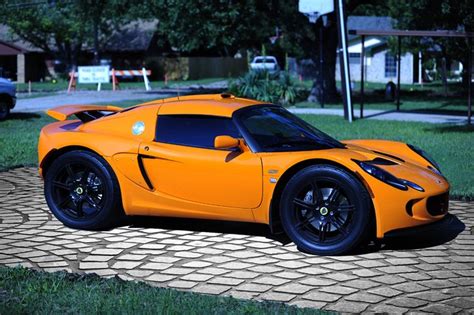 Racing Stripes On A Co Elise Page Lotustalk The Lotus Cars