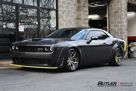 Challenger Hellcat Widebody Wheels