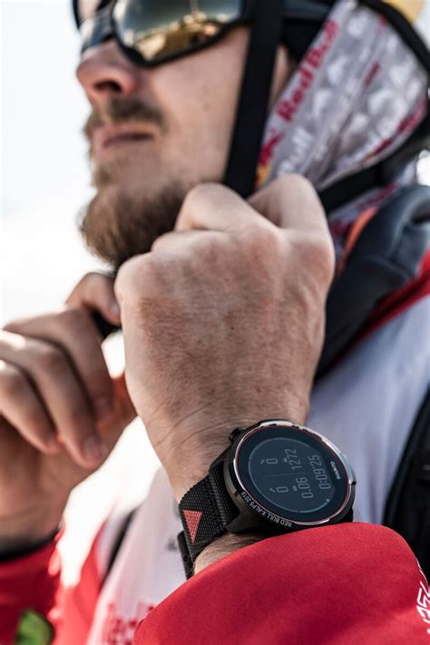 Suunto 9 Baro Titanium Red Bull X Alps Limited Edition 1238 Kilometer