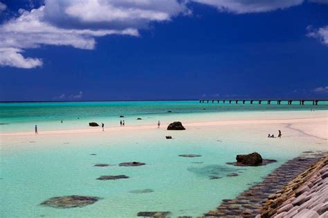 Snow-white sandy beaches meet the deep blue sea at the Miyako Islands ...