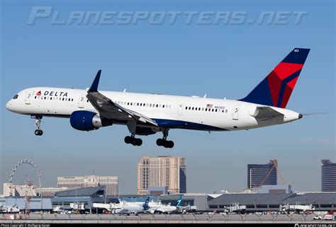 N823DX Delta Air Lines Boeing 757 26D WL Photo By Wolfgang Kaiser ID