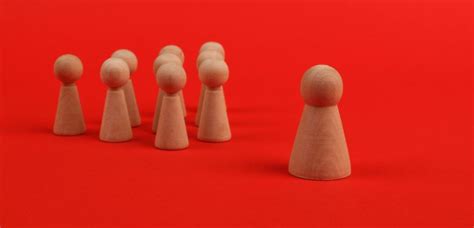 Nepotism in the Workplace: What It Is and Is It Legal? | Factorial