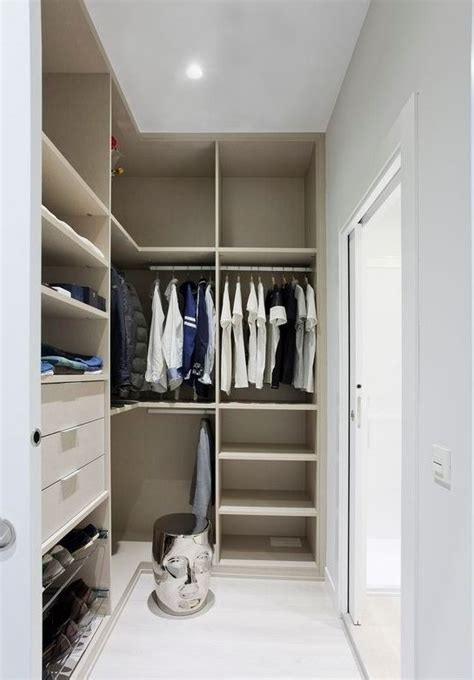 42 Narrow Closet Design Ideas And 9 Tips Digsdigs