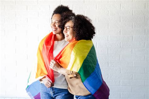 470 Black On White Lesbian Fotografías De Stock Fotos E Imágenes Libres De Derechos Istock