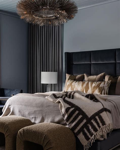 25 Inspiring Modern Black and Grey Bedroom Design Ideas