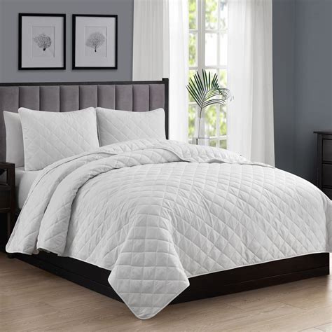 CHC Solid Quilt Set WHITE TWIN | The Home Depot Canada