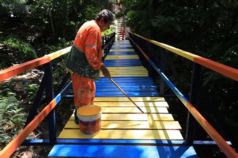 Ponte é reconstruída e moradores da Cidade Nova contam novo acesso