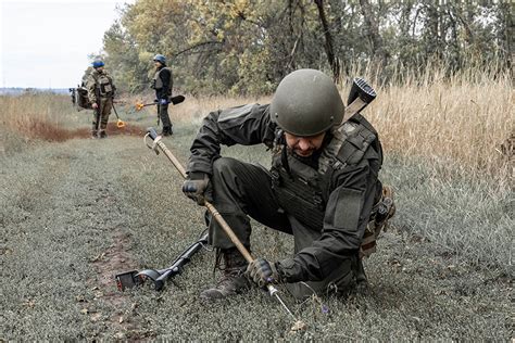 Mace On Twitter Rt Euromaidanpress Hand Grenades Found Under Every