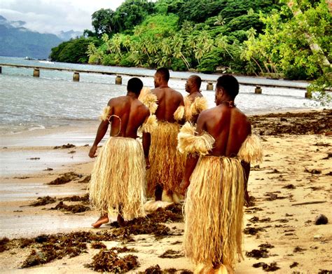 Traditional Fiji Warrior Dress For A Wedding Ceremony Female Travel