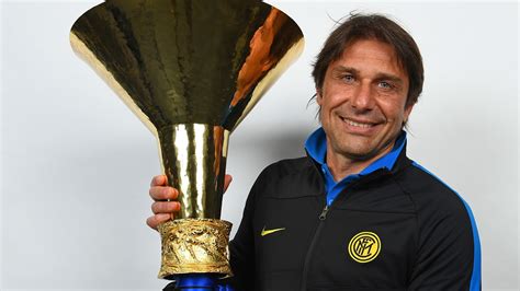 Tottenham Boss Antonio Conte Inducted Into Italian Footballs Hall Of