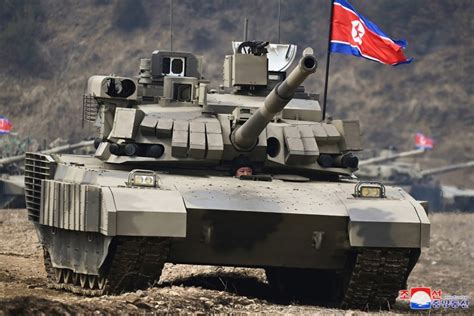 Kim Jong Un Dirige Novo Tanque Da Coreia Do Norte Veja Fotos Metr Poles