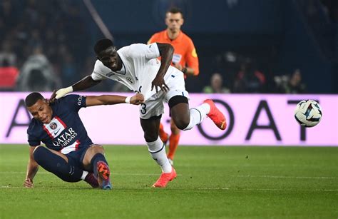 Eric Bailly suffers yet another injury in Marseille match