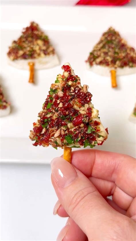 Genevieve Lamonaca On Instagram Sugar Dusted Donut Christmas Tree