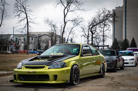 Cars Rolling In For Tuner Galleria Benlevy