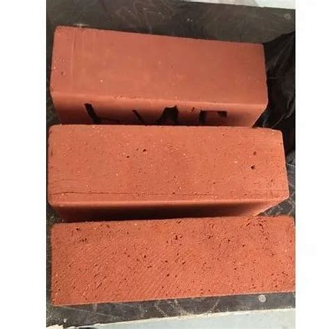 Red Rectangular Wire Cut Solid Bricks Size X X Mm At Rs