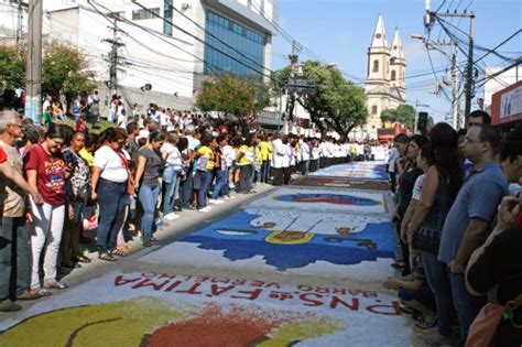 S O Gon Alo Espera Mil Pessoas Na Celebra O De Corpus Christi