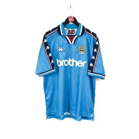 Non Cliche Retro Kits We D Love To See Re Released In Urban Pitch