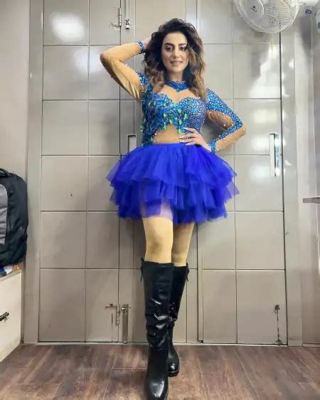 Akshara Singh Hot Pics And Photo In Baby Doll Dress