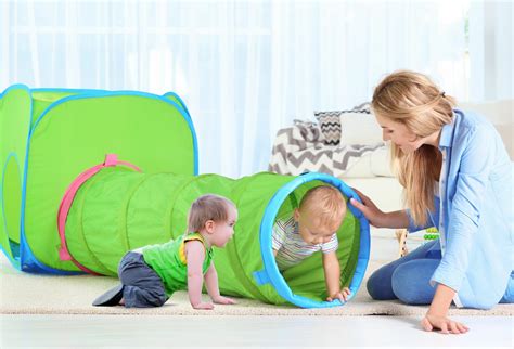 30 Must-Try Baby Toddler Games And Activities They Can Do Together ...