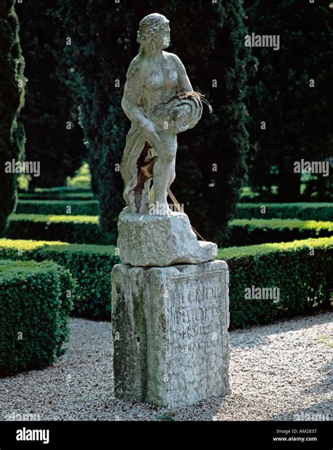 The Renaissance Gardens Of The Giardino Giusti Verona Italy Laid Out