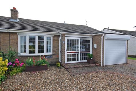 Finians Rainbow Boulmer Northumbria Coast And Country Cottages