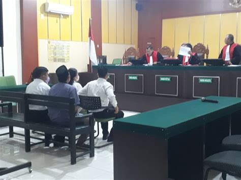 Empat Dari Lima Terdakwa Korupsi Pesanggrahan Morut Ajukan Eksepsi