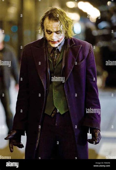 Joker Heath Ledger Bank Fotos Und Bildmaterial In Hoher Auflösung Alamy