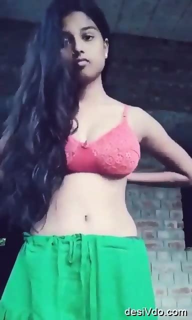 Indian Desi Cute Girl Big Boob Hairy Pussy Nude Show