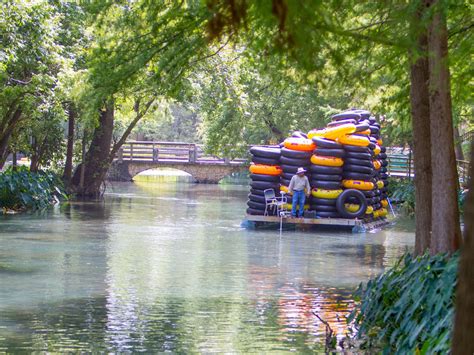 The Resort At Schlitterbahn 3⋆ New Braunfels Tx Compara