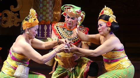 TARI NELAYAN GONG KEBYAR LANSIA DUTA KOTA DENPASAR PESTA KESENIAN