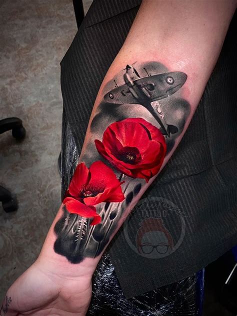 Anzac Poppy Memorial Plane Tattoo Poppies Tattoo Poppy Tattoo Sleeve