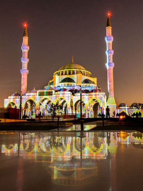 Sharjah Light Festival Readers Share Photos Of Colourful Projections