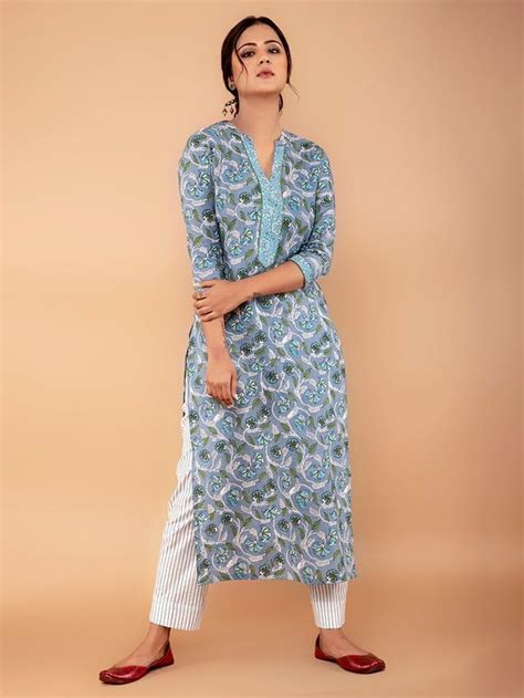 Buy Light Pink Hand Block Printed Cotton Kurta With Palazzo And Mulmul