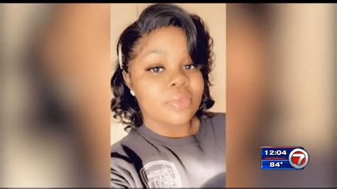 Louisville Police Officer Involved In Breonna Taylor Case Says Shooting