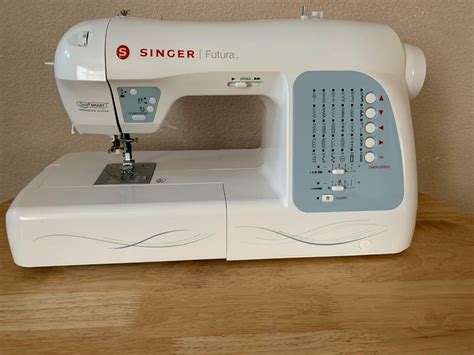 Singer Futura XL400 Embroidery/ sewing machine | in Sandwell, West ...