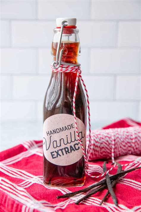 How To Make Vanilla Extract Easy DIY Gift Wholefully