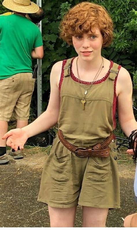 Pin By Mel On Sophia Lillis Queen Sophia Beverly Marsh Women